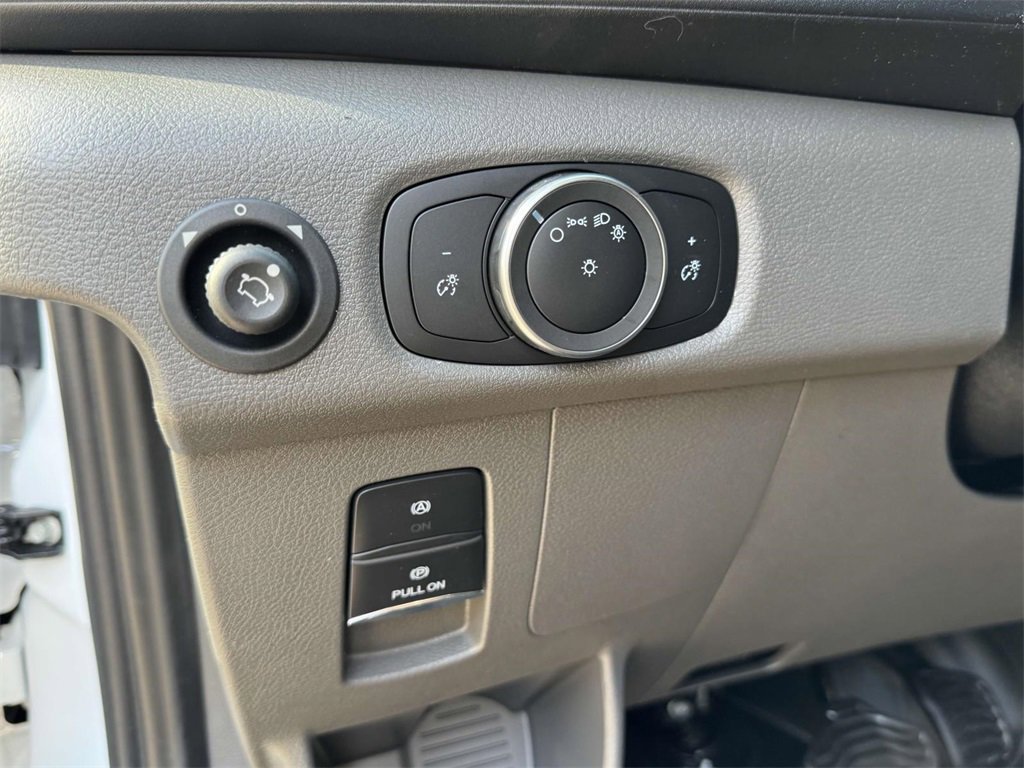 New 2025 Ford Transit 250 148 Medium Roof w/ Load Area Protection Package image 7