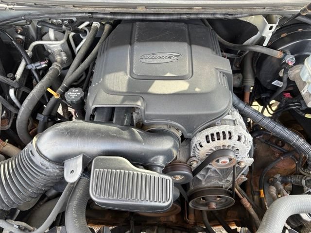Used 2013 Chevrolet Tahoe LT w/ Suspension Package, Off-Road AWD/4WD image 33