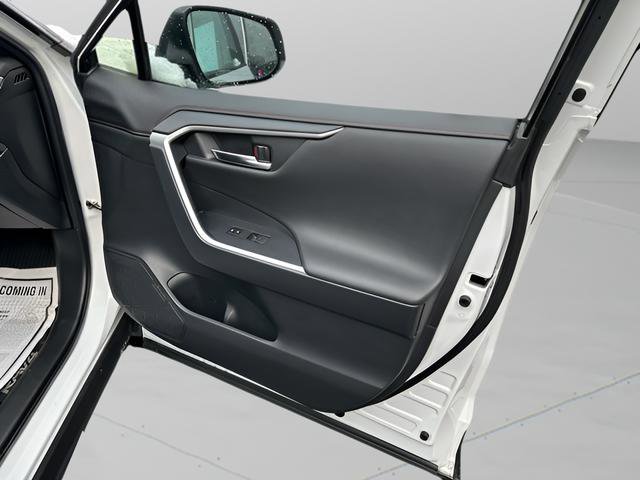 Used 2023 Toyota RAV4 XSE w/ Weather Package image 16