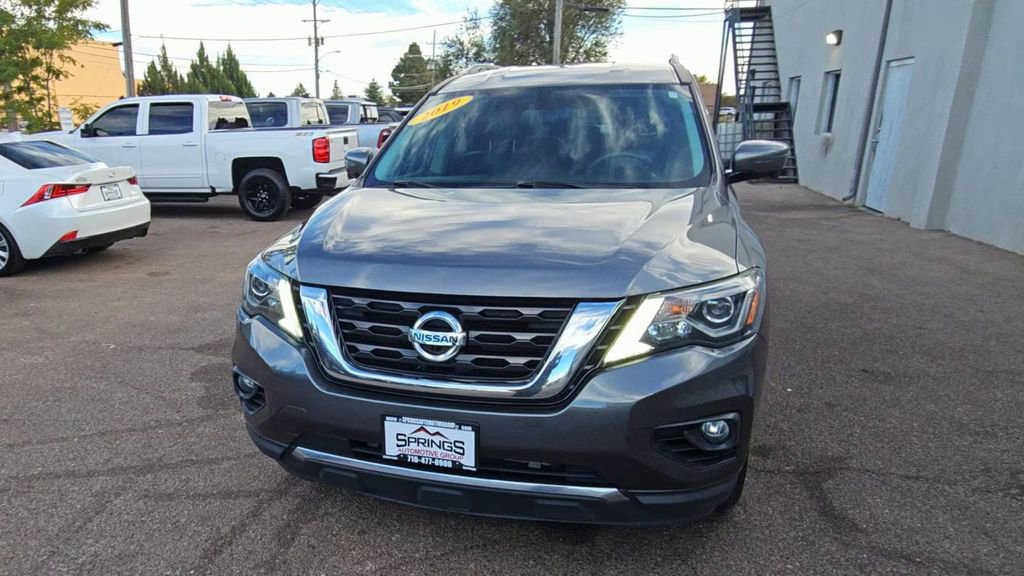 Used 2019 Nissan Pathfinder SL image 3