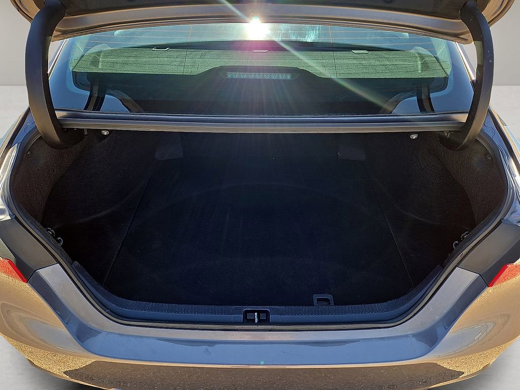 Used 2024 Toyota Camry SE w/ Convenience Package image 12