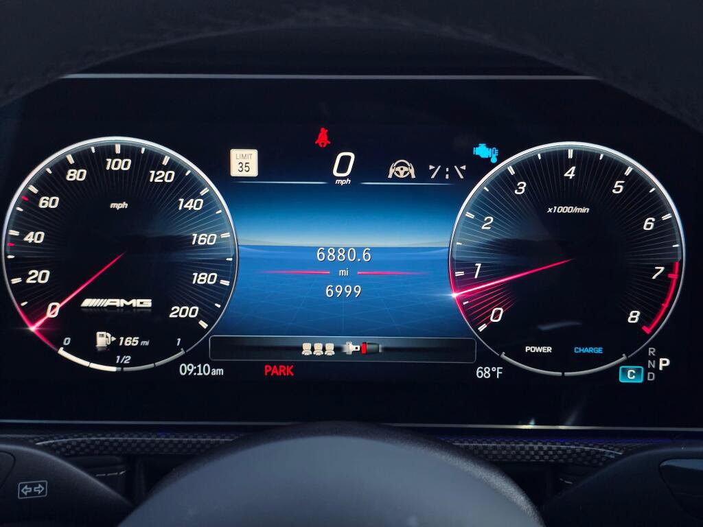 Used 2025 Mercedes-Benz G 63 AMG 4MATIC image 36