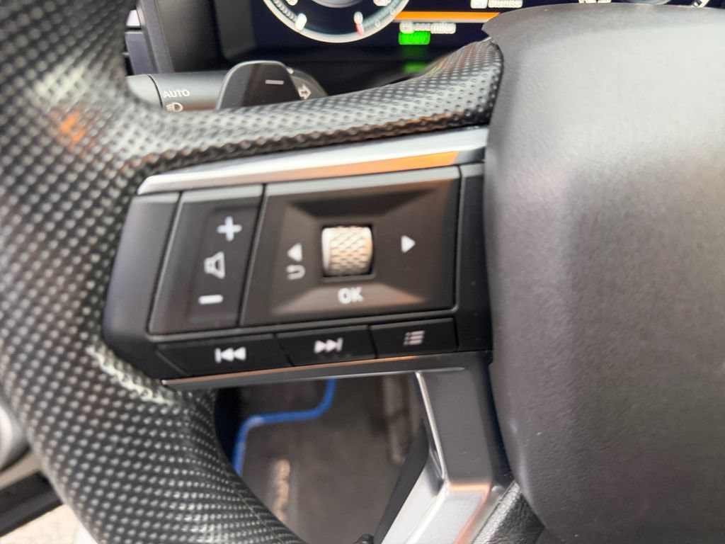 Used 2025 Mitsubishi Outlander ES AWD/4WD image 29