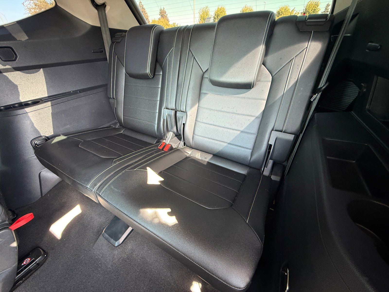 Used 2023 Volkswagen Atlas SEL Premium image 21