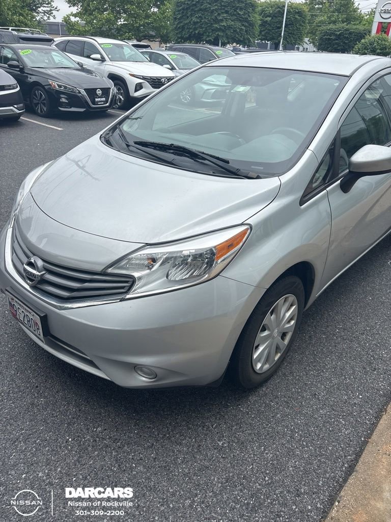 Used 2016 Nissan Versa Note SV FWD image 1