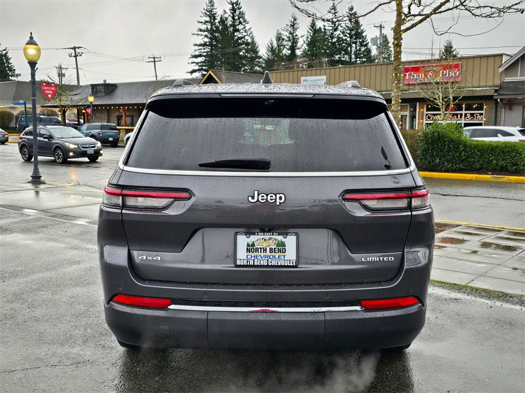 Used 2024 Jeep Grand Cherokee L Limited w/ Luxury Tech Group II image 7