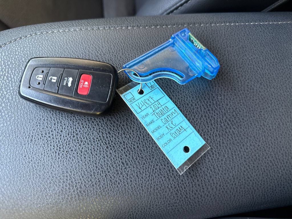 Used 2024 Toyota Camry XSE FWD image 13