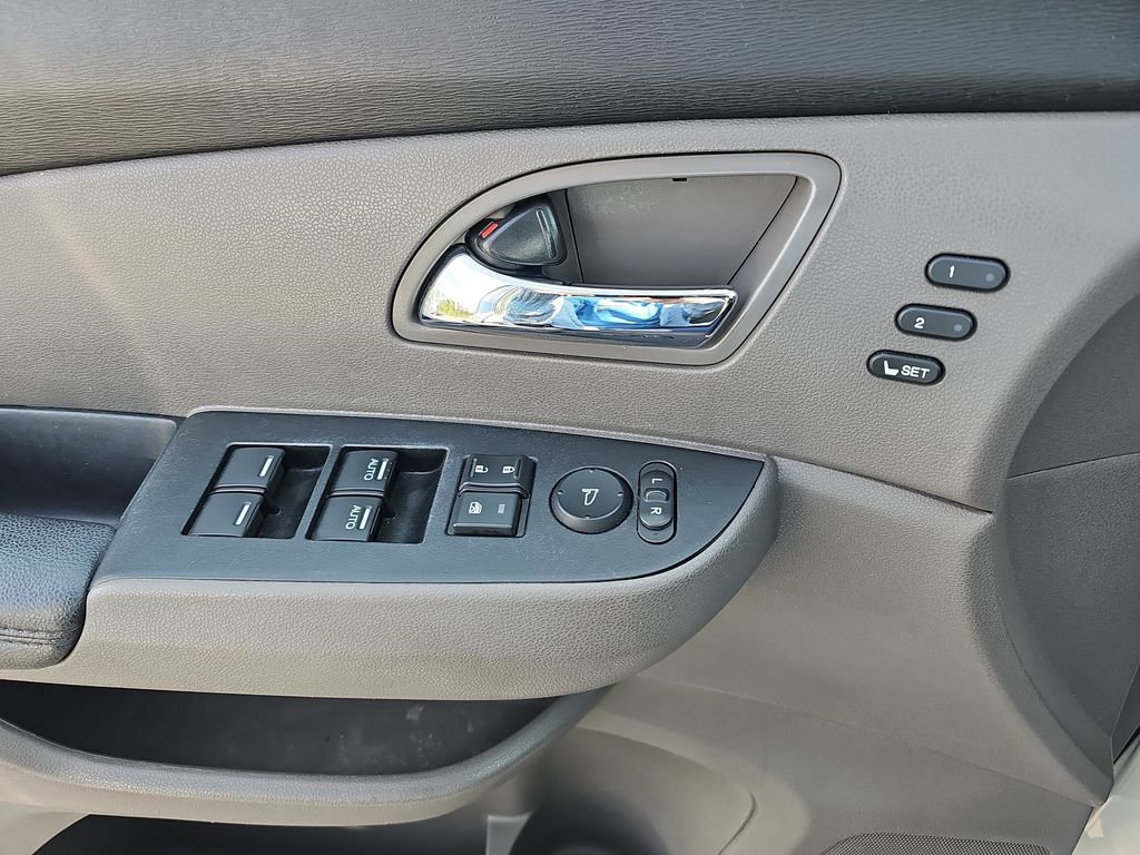 Used 2016 Honda Odyssey Touring image 33