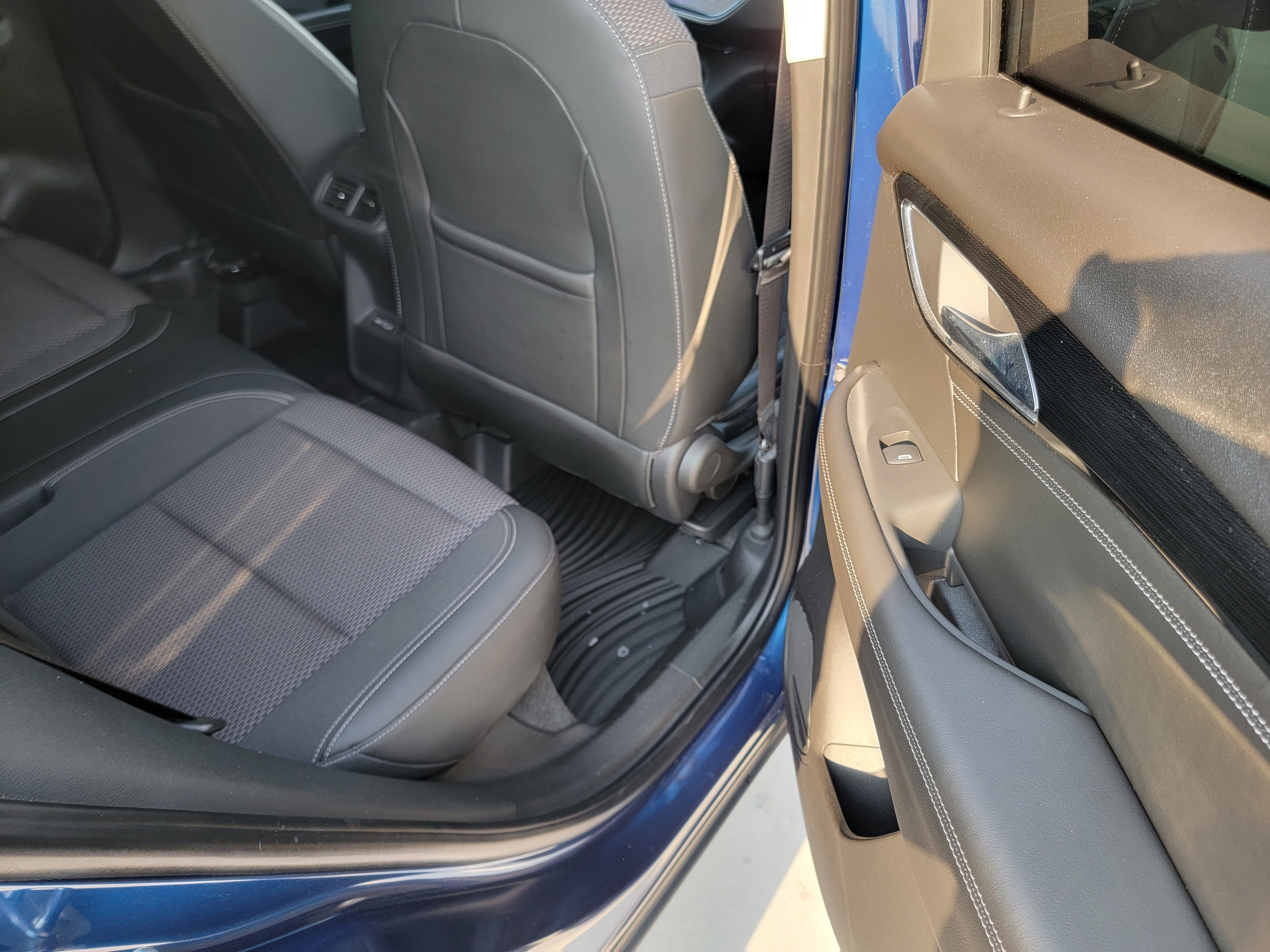 Used 2022 Buick Envision Preferred FWD image 11