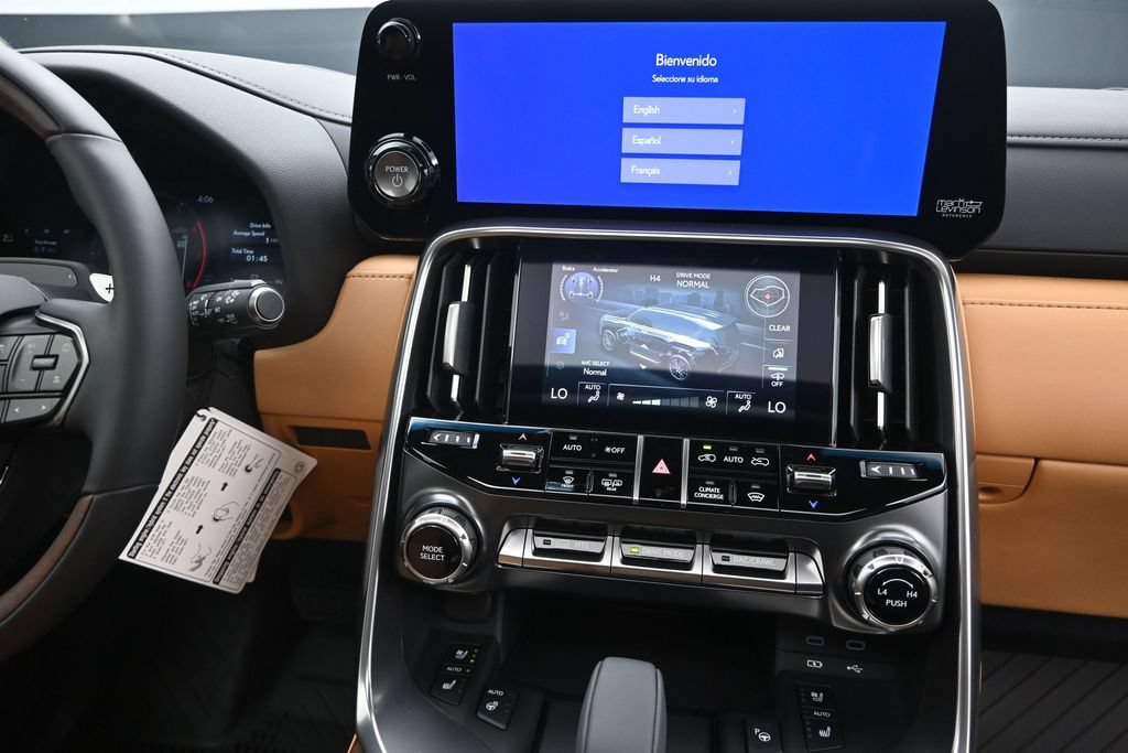 New 2026 Lexus LX 700h Luxury w/ Appearance Package AWD/4WD image 29