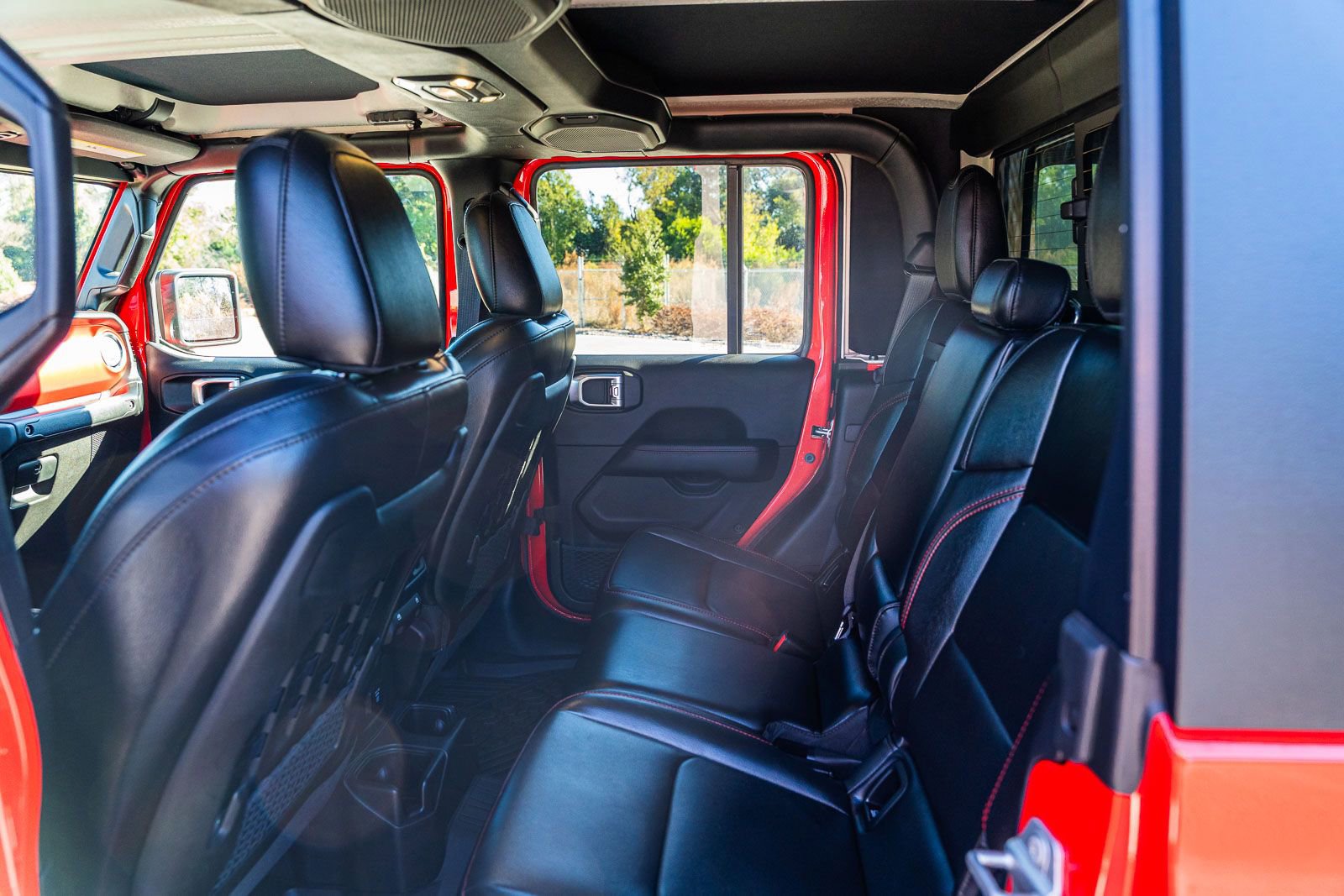 Used 2023 Jeep Gladiator Rubicon w/ LED Lighting Group image 18