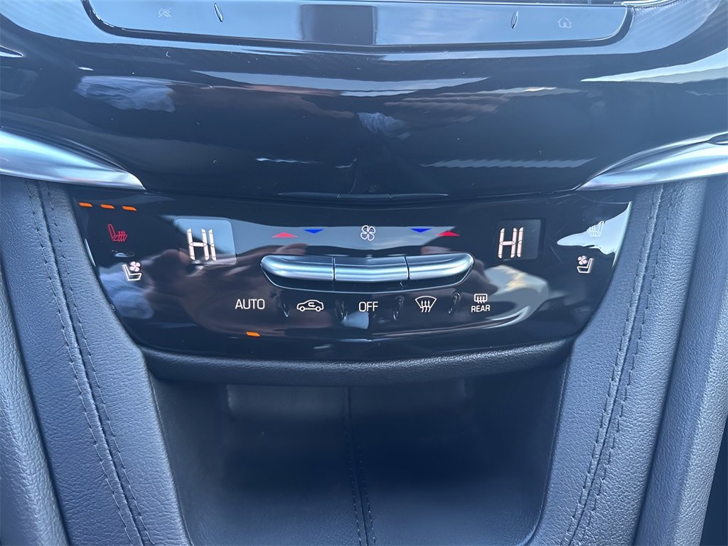 Certified 2024 Cadillac XT6 Sport w/ Platinum Package image 29