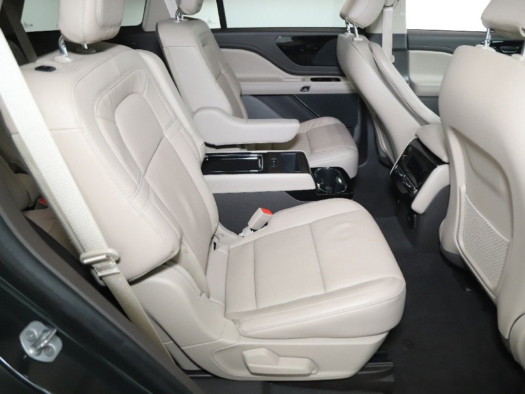 Certified 2023 Lincoln Aviator Reserve w/ Equipment Group 201A image 35