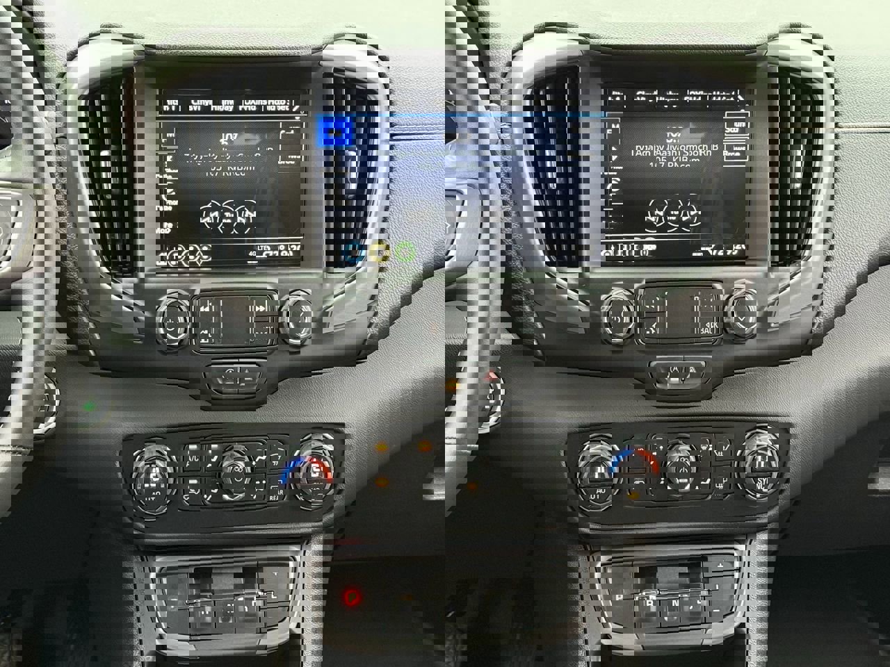 Certified 2024 GMC Terrain AT4 AWD/4WD image 14