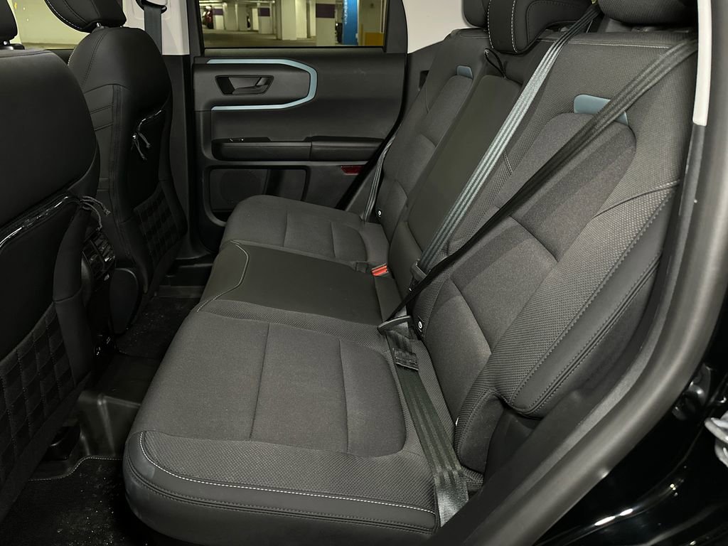 Used 2023 Ford Bronco Sport Badlands image 12