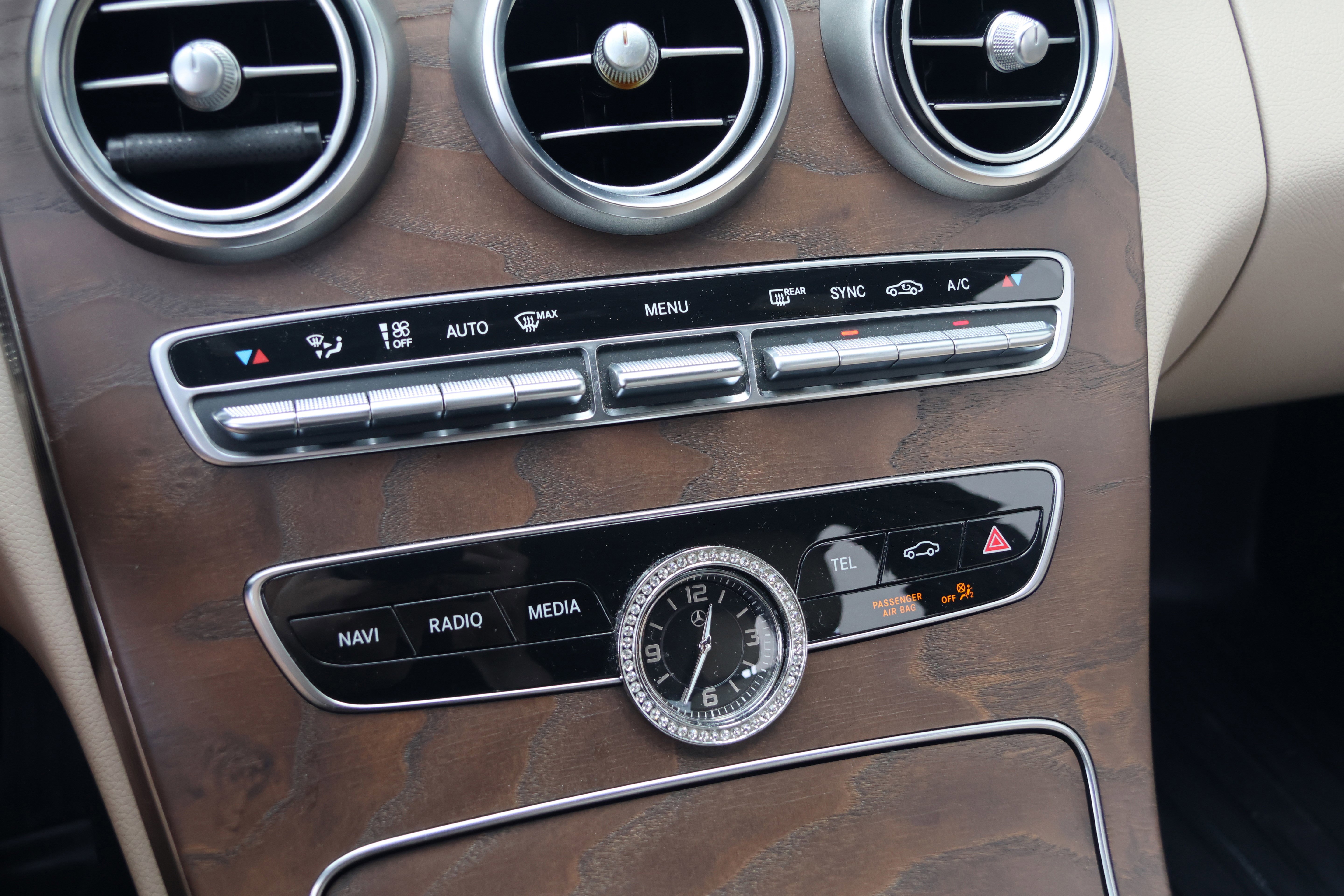 Used 2019 Mercedes-Benz C 300 Sedan image 26