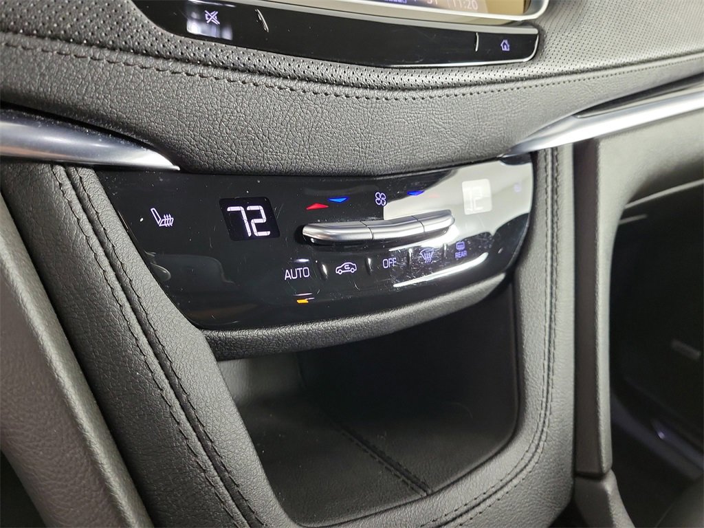 Certified 2024 Cadillac XT5 Premium Luxury w/ Technology Package image 28