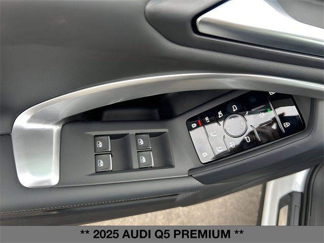 New 2025 Audi Q5 Premium image 15