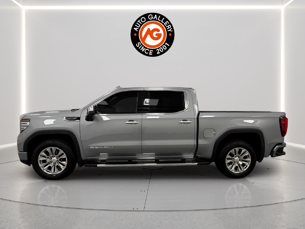 Used 2025 GMC Sierra 1500 Denali AWD/4WD image 4