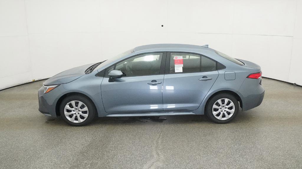 New 2026 Toyota Corolla LE image 3