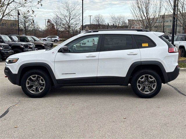 Used 2019 Jeep Cherokee Trailhawk image 8