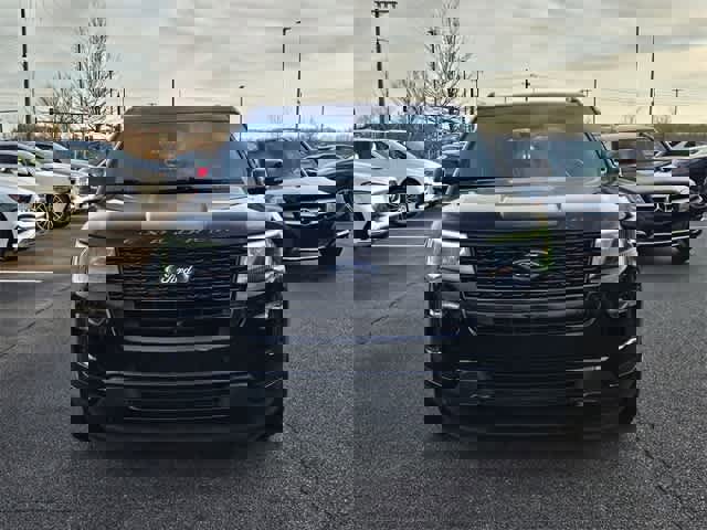 Used 2018 Ford Explorer Sport w/ Equipment Group 401A image 4