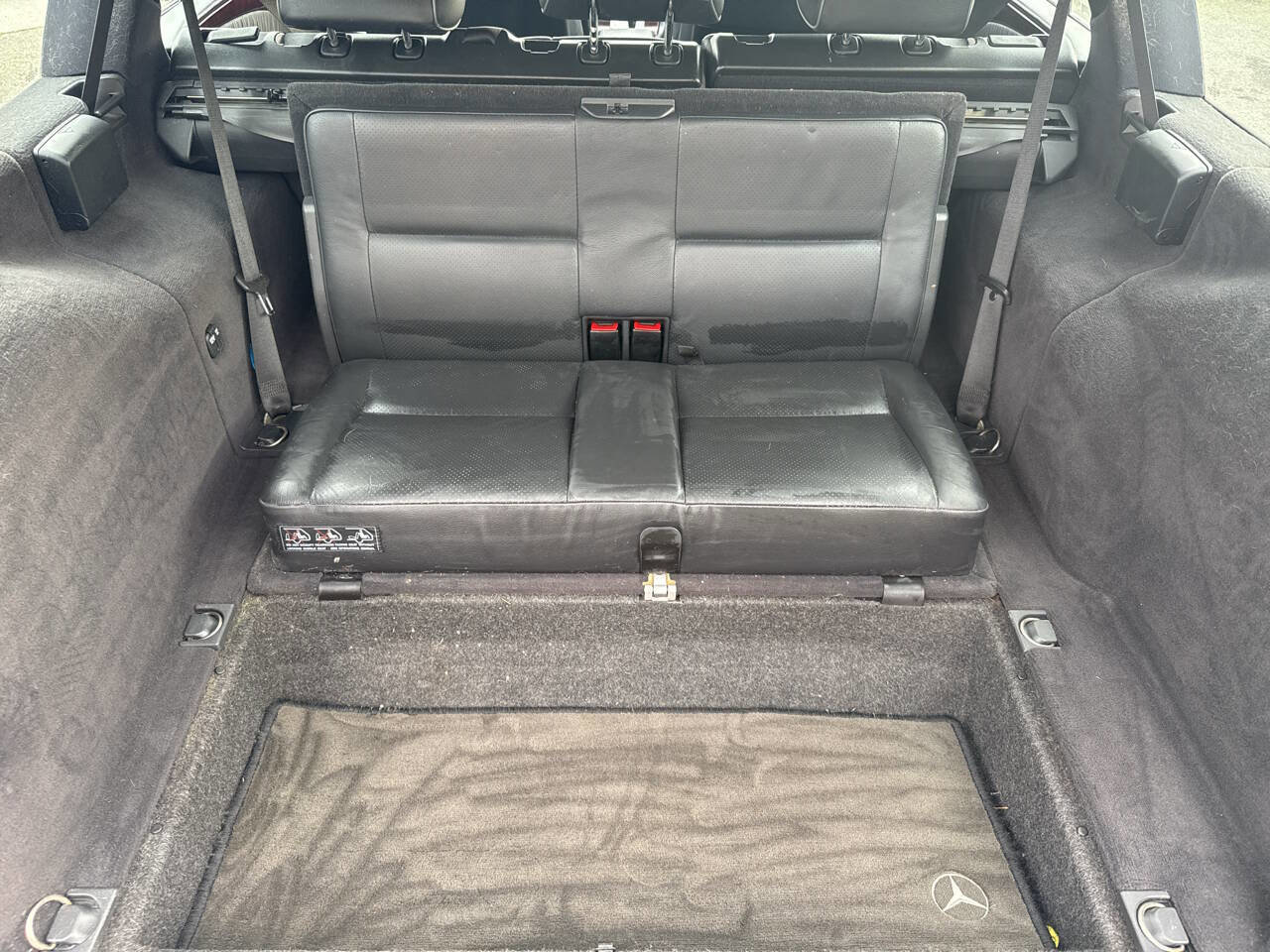 Used 2000 Mercedes-Benz E 320 4MATIC Wagon image 8