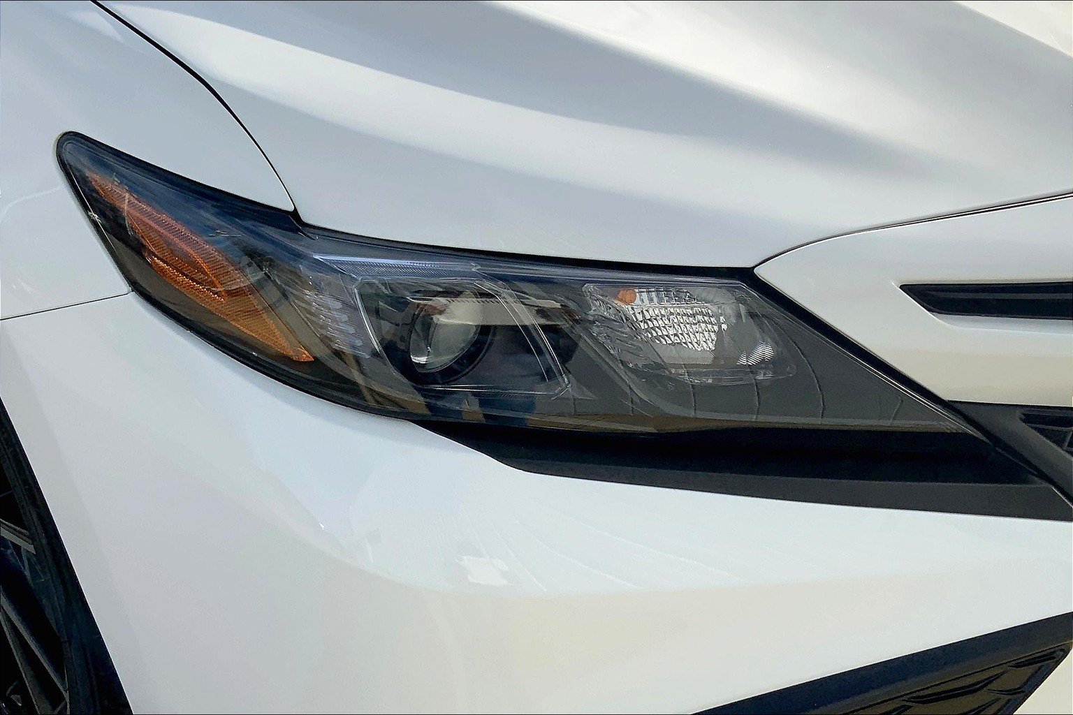 Used 2022 Toyota Camry SE FWD image 32