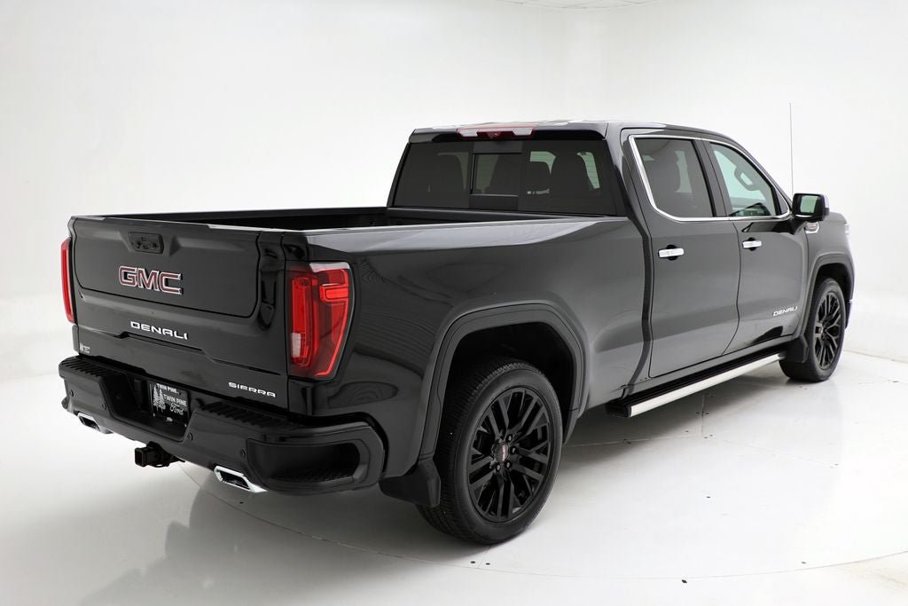 Used 2024 GMC Sierra 1500 Denali w/ Denali Reserve Package AWD/4WD image 10
