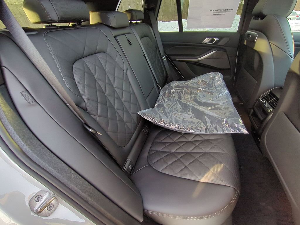New 2026 BMW X5 xDrive40i image 27