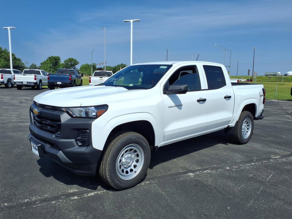New 2025 Chevrolet Colorado W/T image 8