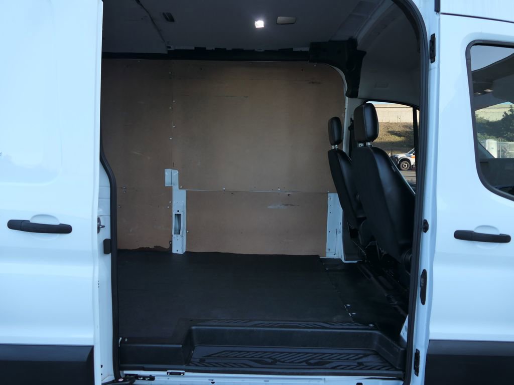 Used 2021 Ford Transit 250 Medium Roof image 27