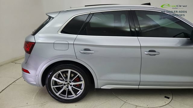 Used 2025 Audi SQ5 Prestige AWD/4WD image 7