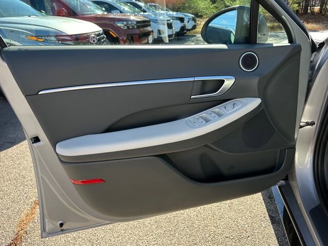 Certified 2023 Hyundai Sonata SEL w/ Cargo Package image 12