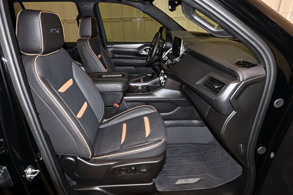 Used 2024 GMC Yukon AT4 w/ Technology Package image 22