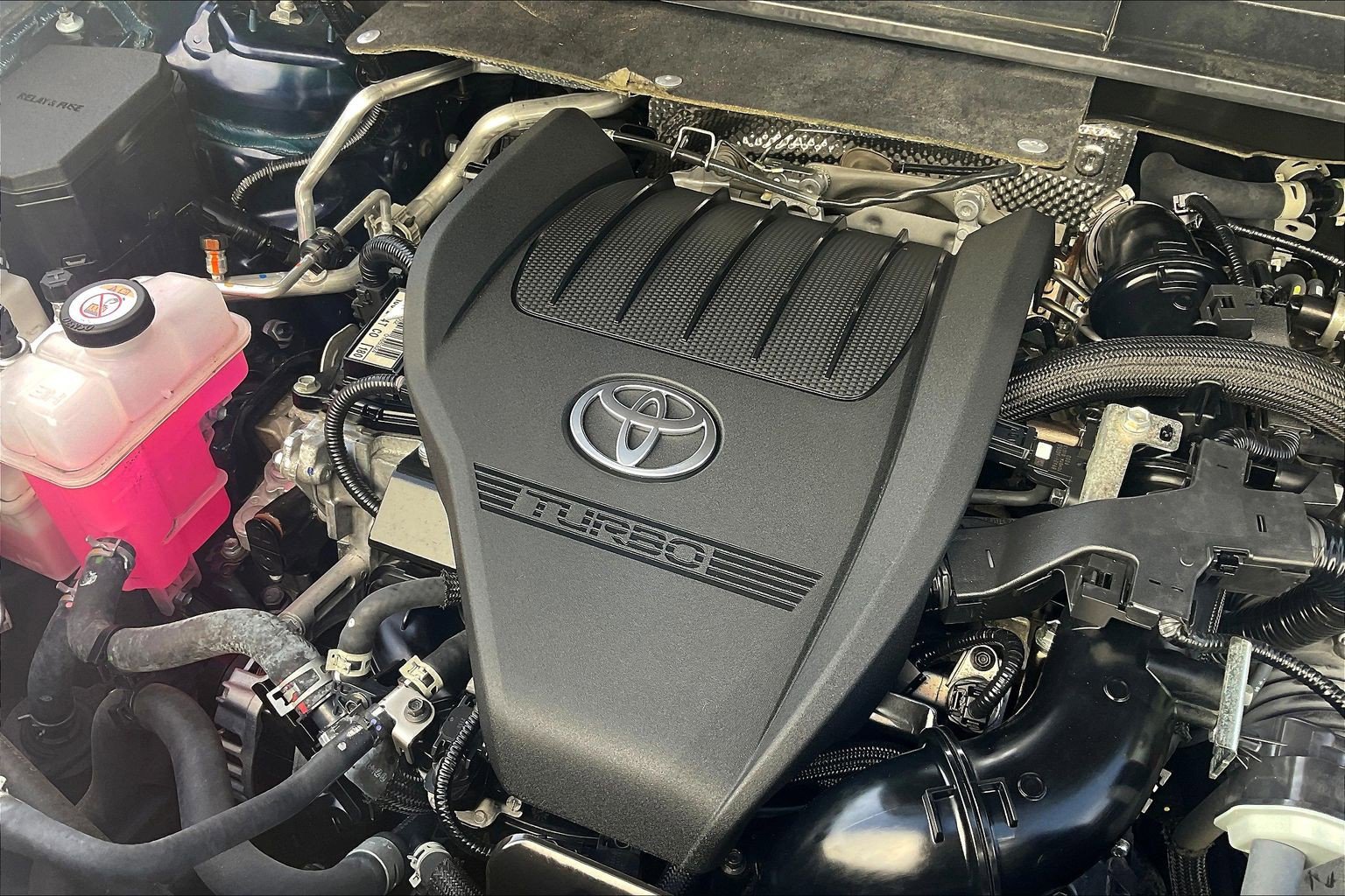 Used 2023 Toyota Highlander XSE AWD/4WD image 37