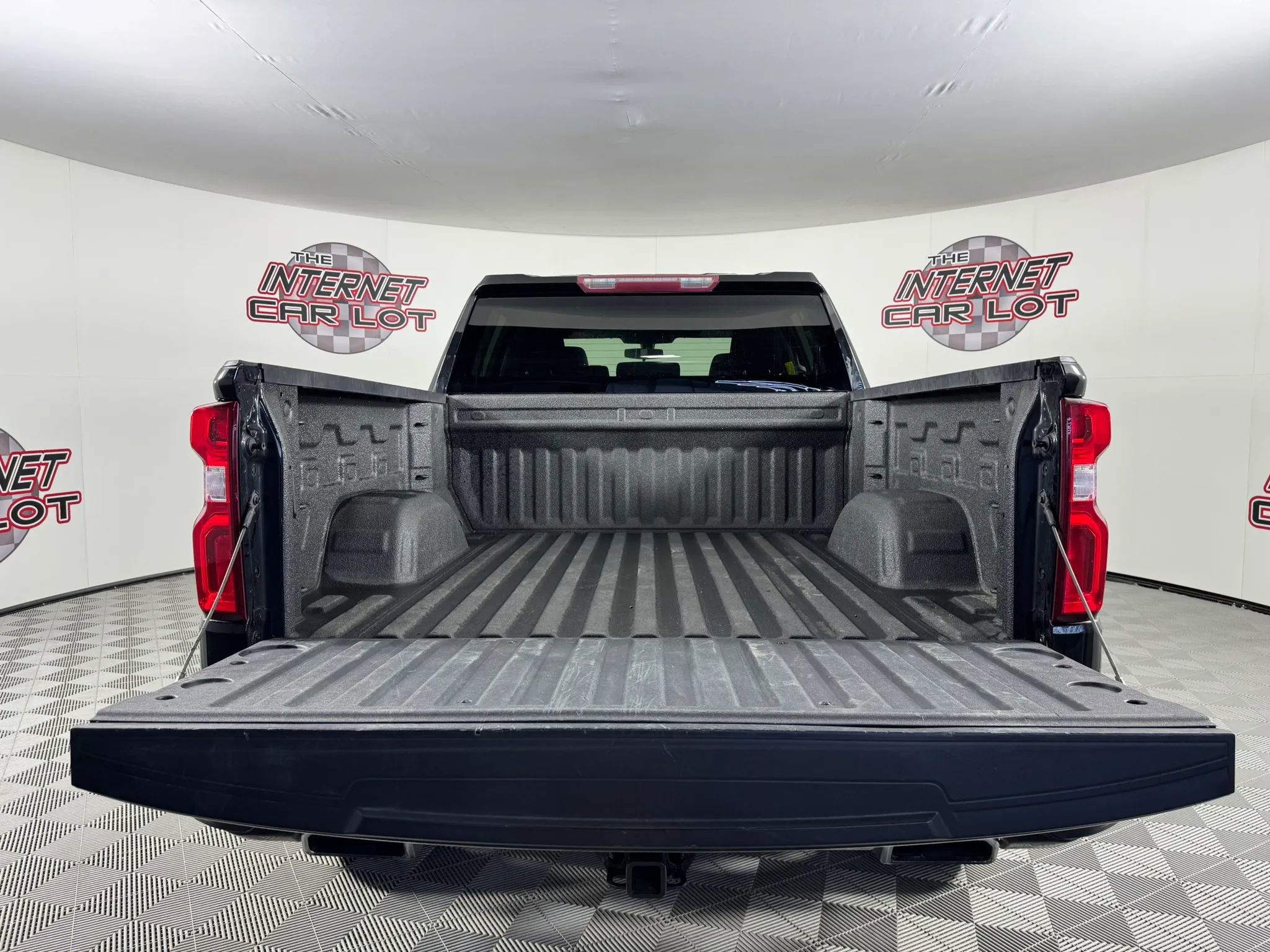 Used 2021 Chevrolet Silverado 1500 LT Trail Boss AWD/4WD image 27