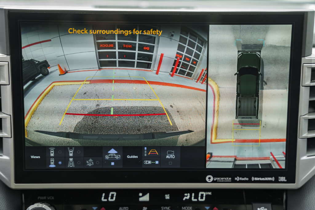Used 2023 Toyota Tundra Limited AWD/4WD image 42