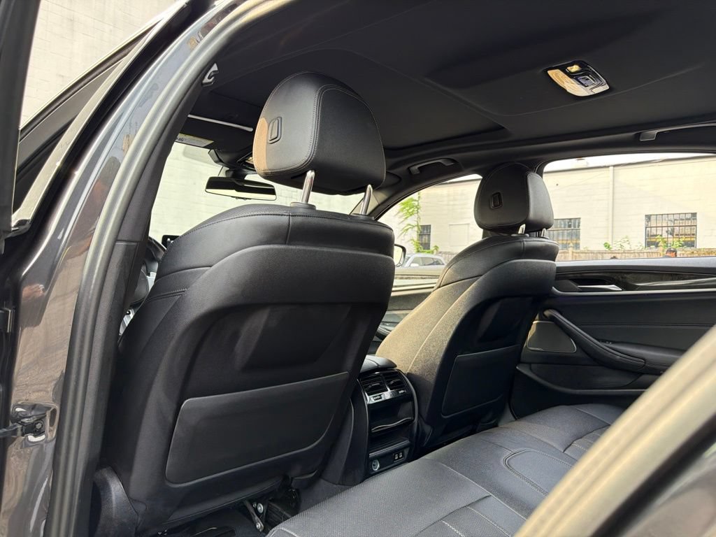 Used 2023 BMW 540i xDrive w/ M Sport Package AWD/4WD image 24