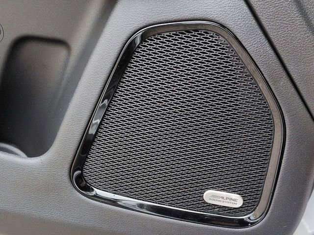 New 2026 Jeep Compass Trailhawk w/ Sun, Sound & Navigation Group image 17