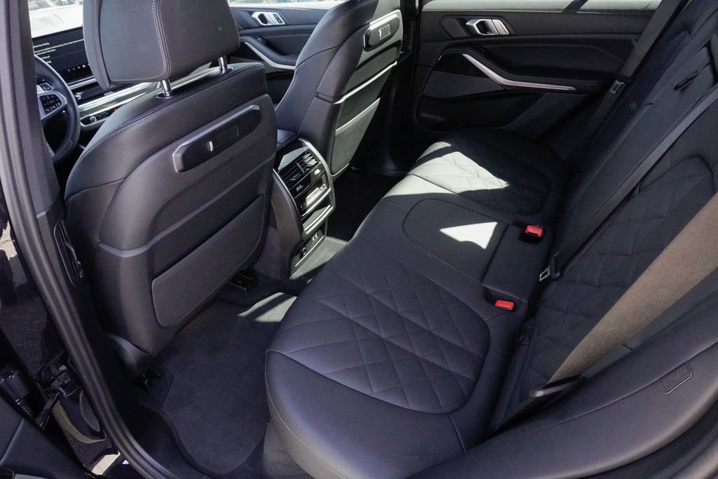 Used 2026 BMW X5 xDrive40i AWD/4WD image 29