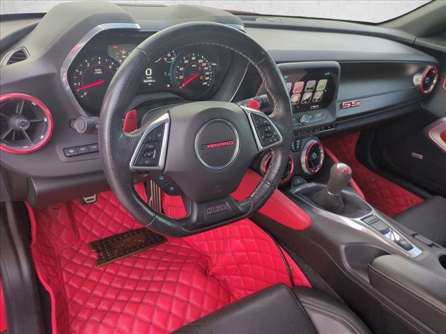 Used 2017 Chevrolet Camaro SS image 10