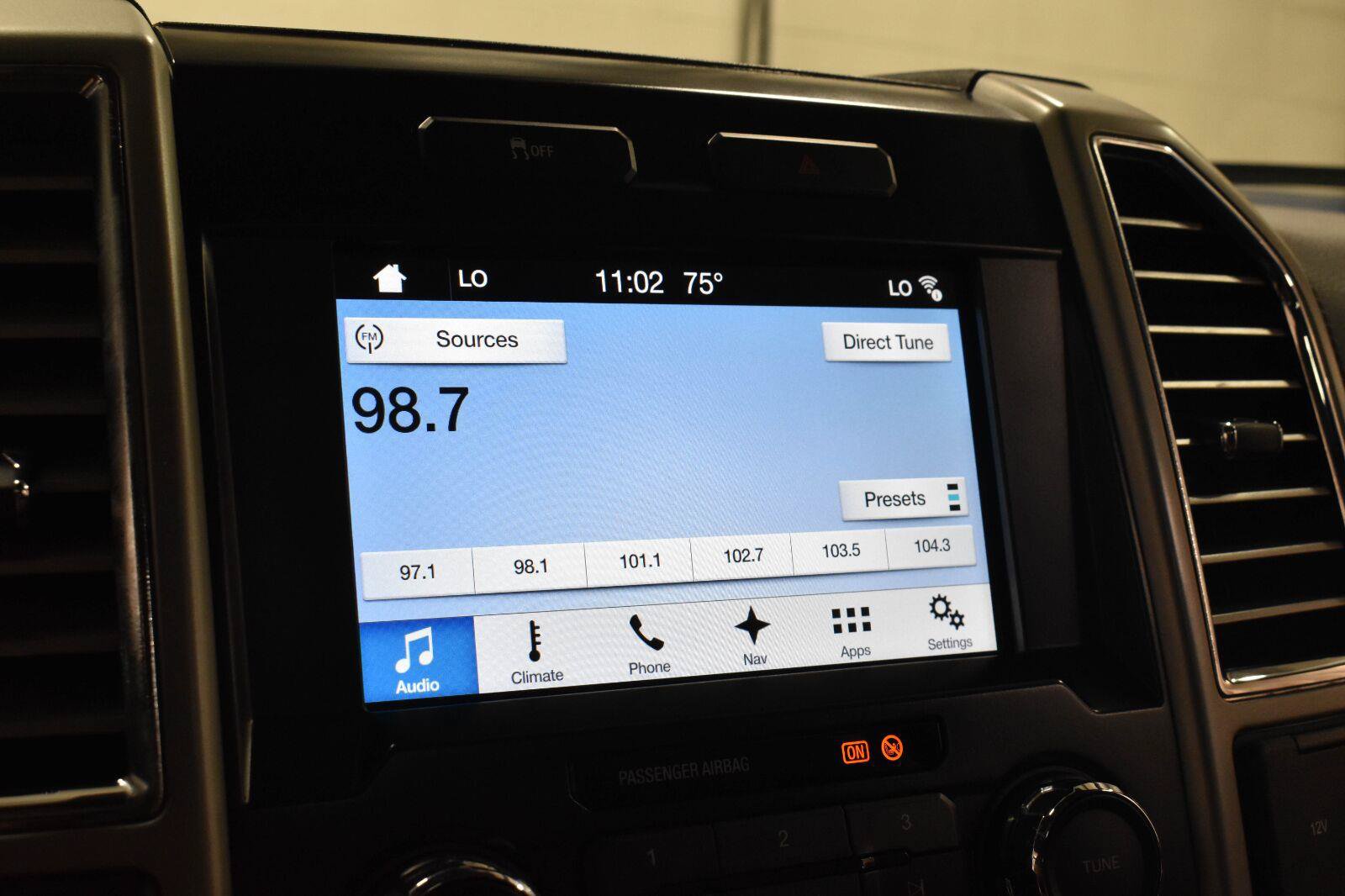 Used 2017 Ford F250 Lariat w/ Lariat Ultimate Package AWD/4WD image 17