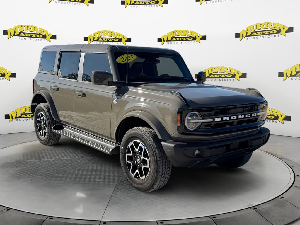 New 2025 Ford Bronco Outer Banks image 8