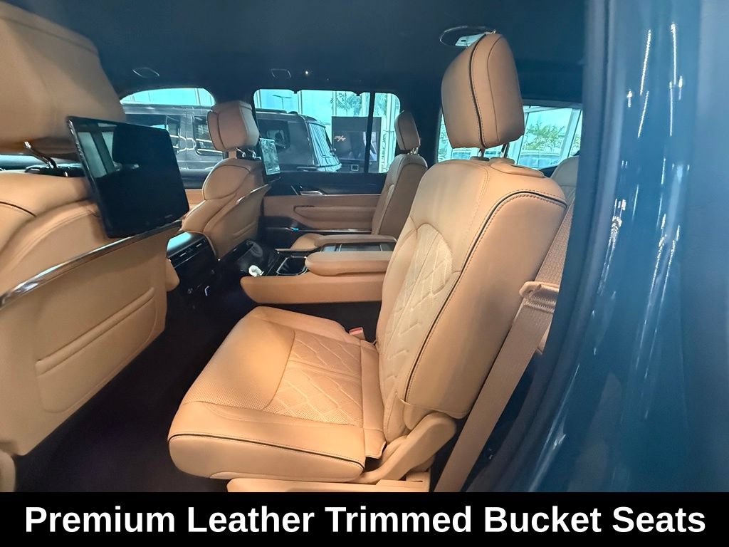 New 2026 Jeep Grand Wagoneer Summit AWD/4WD image 24