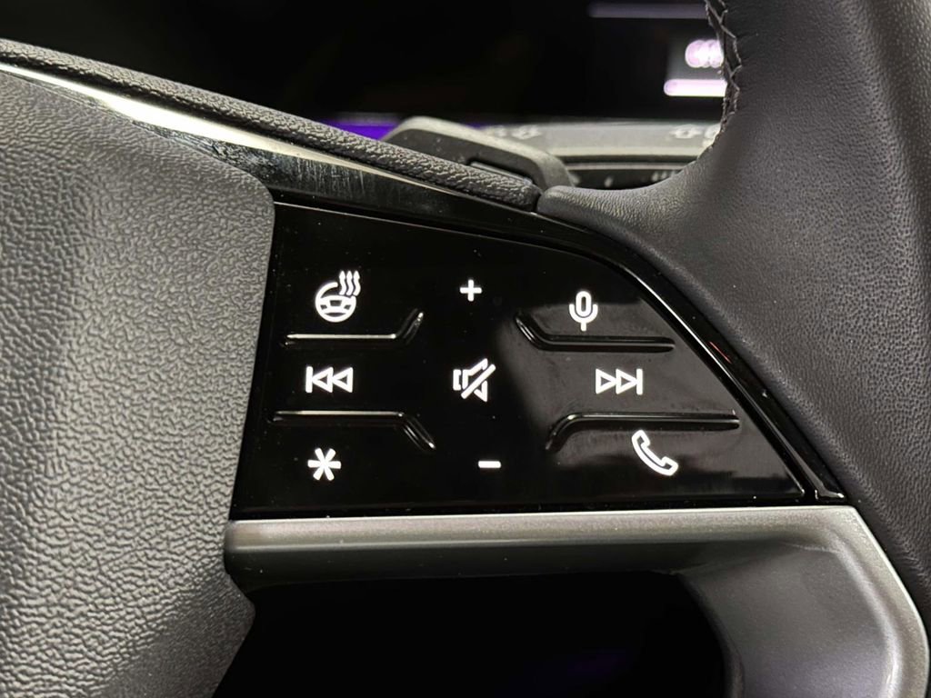 Used 2025 Audi Q5 Premium Plus w/ Premium Plus image 29