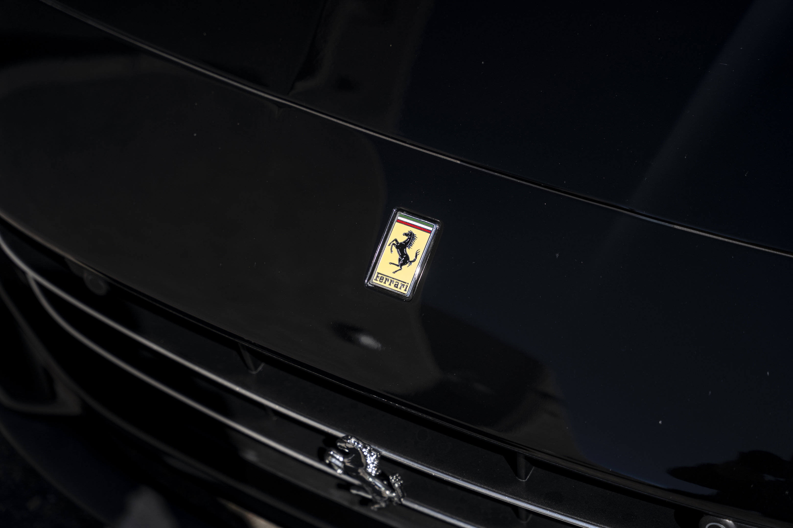Certified 2019 Ferrari Portofino image 23