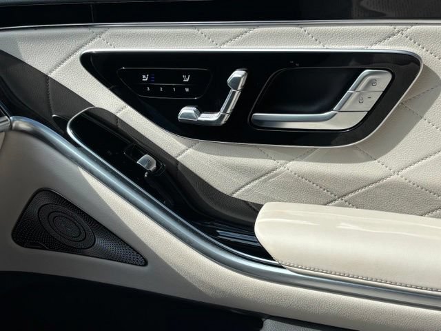 Certified 2023 Mercedes-Benz S 500 4MATIC image 35