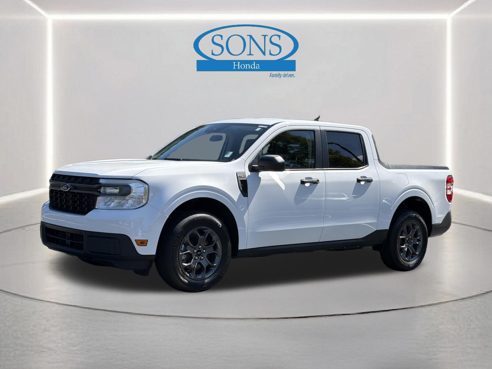 Used 2024 Ford Maverick XLT FWD image 17