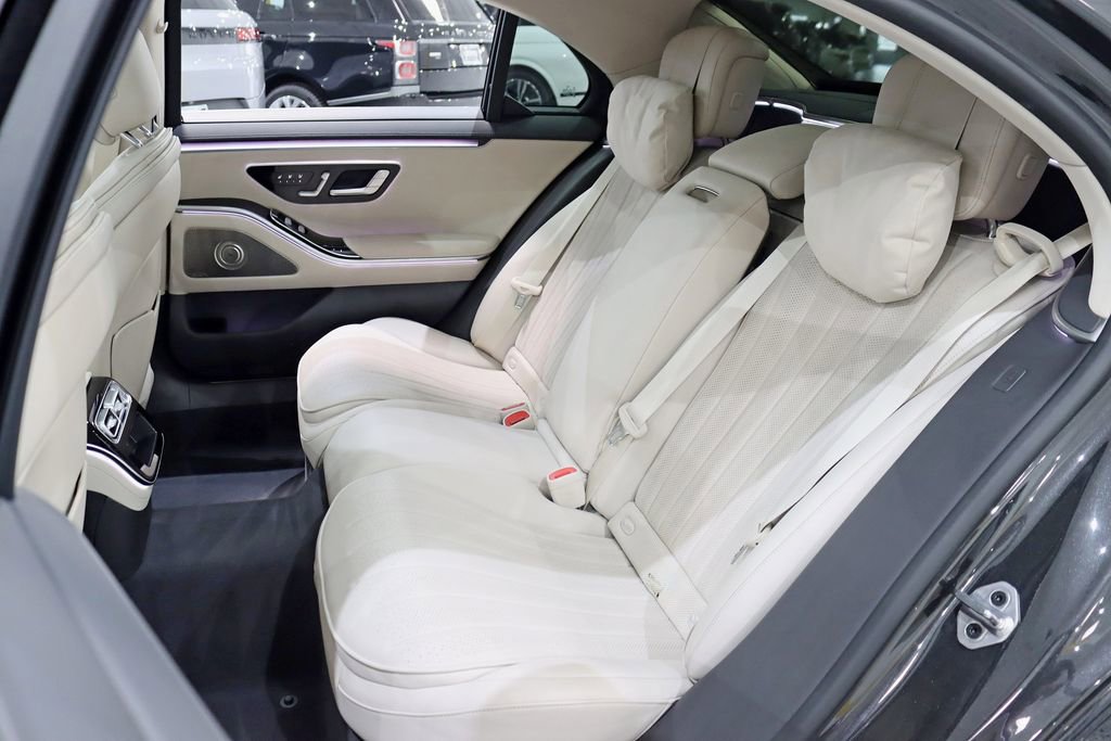 Used 2022 Mercedes-Benz S 580 4MATIC Sedan image 29